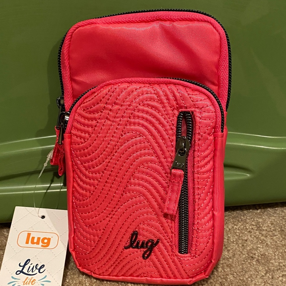 Lug Pitter patter Crossbody Bag. NWT. Powerful Pink